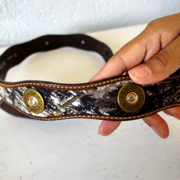 Camouflage Leather Belt - Picture 4 of 8